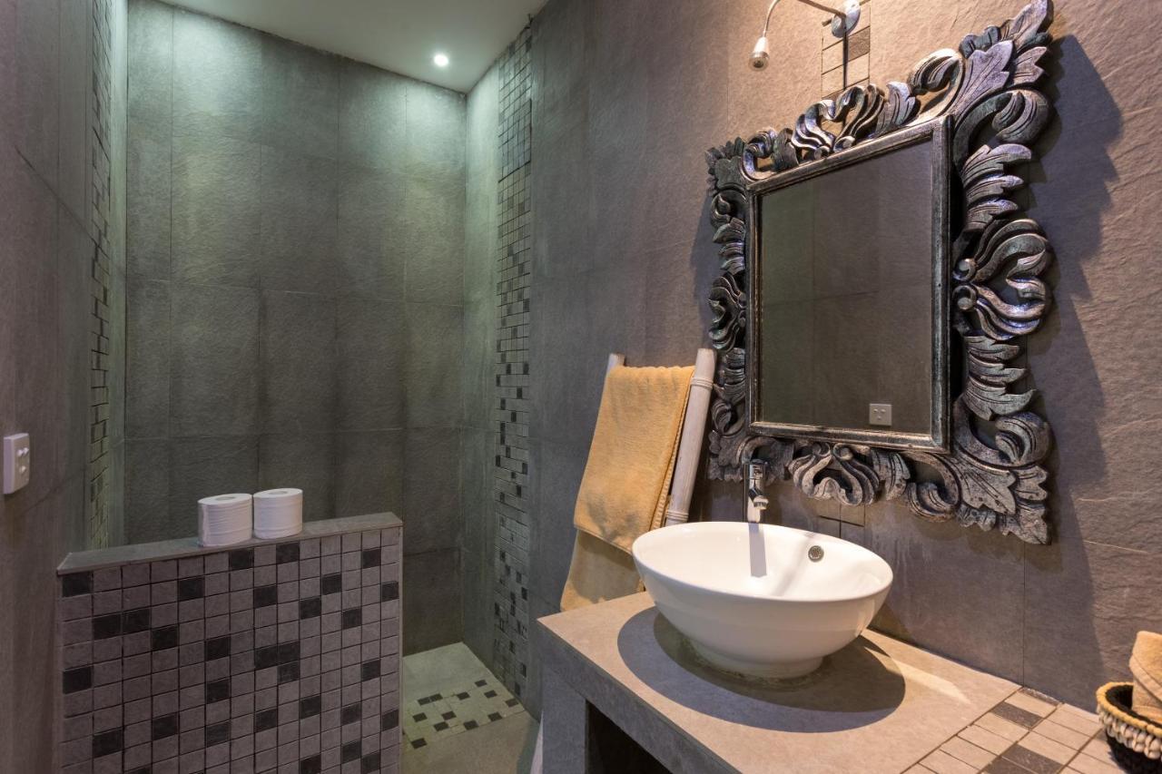 Cocowhite Villa Seminyak  Luaran gambar