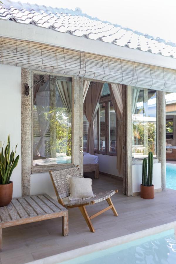 Cocowhite Villa Seminyak  Luaran gambar
