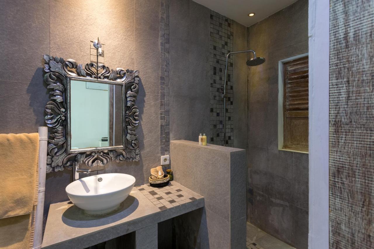Cocowhite Villa Seminyak  Luaran gambar